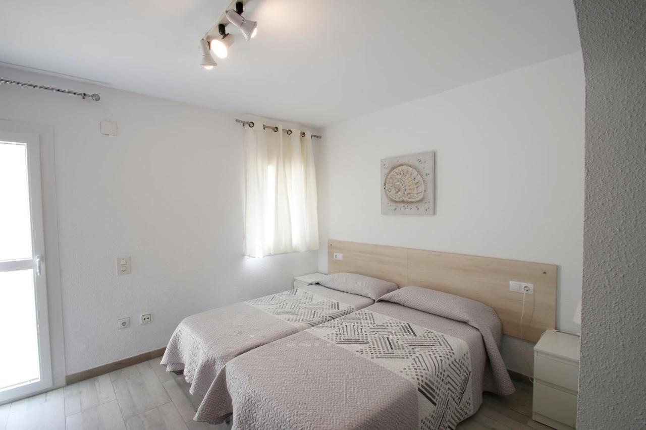 Villa Gladiols Cambrils Exterior photo
